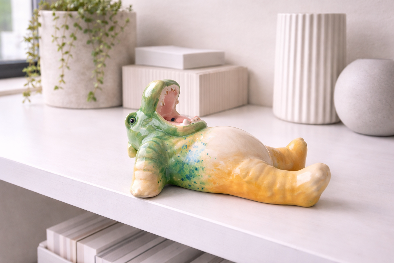 Hippo Large